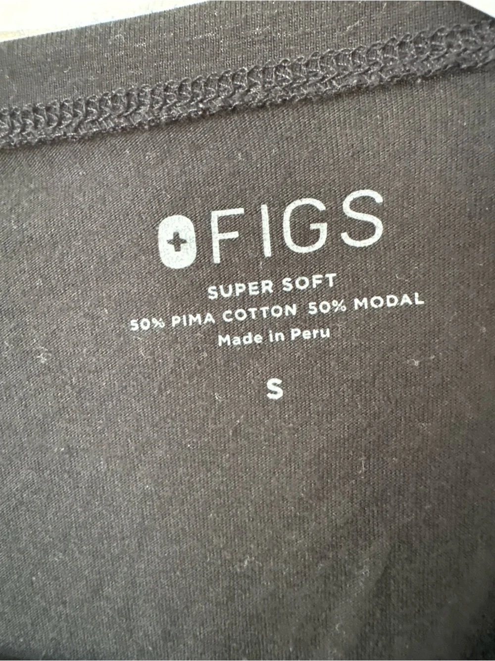 Figs Black Long Sleeve Women's Crewneck underscrub